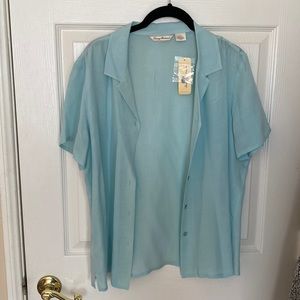 100% silk Tommy Bahama blouse